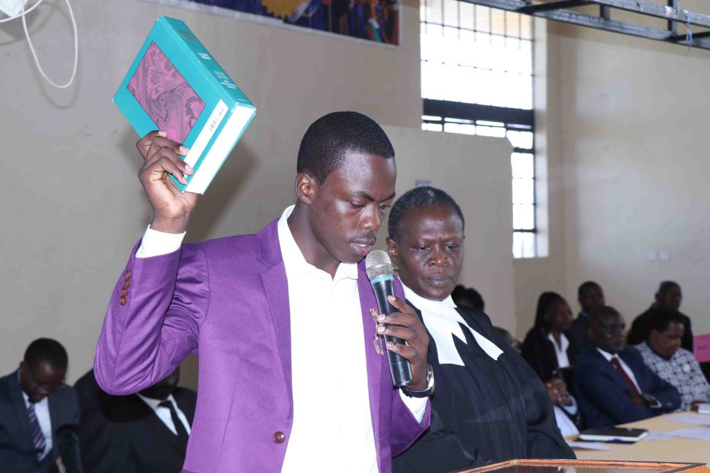 Leadership-Sworn-into-Office-6