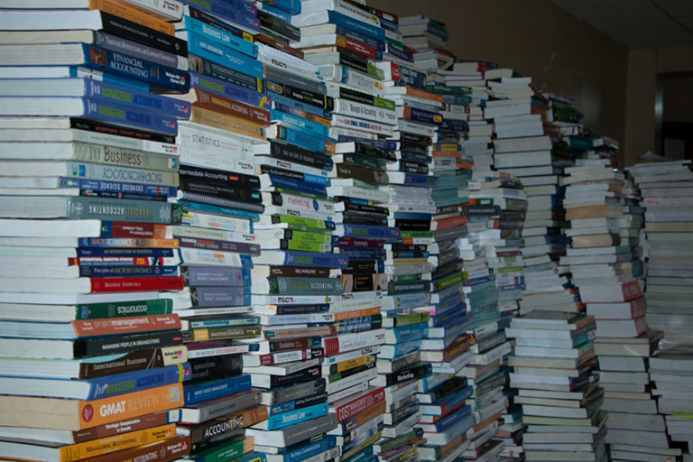 Kibabii University Receives 23,000 Volumes of Books Album3
