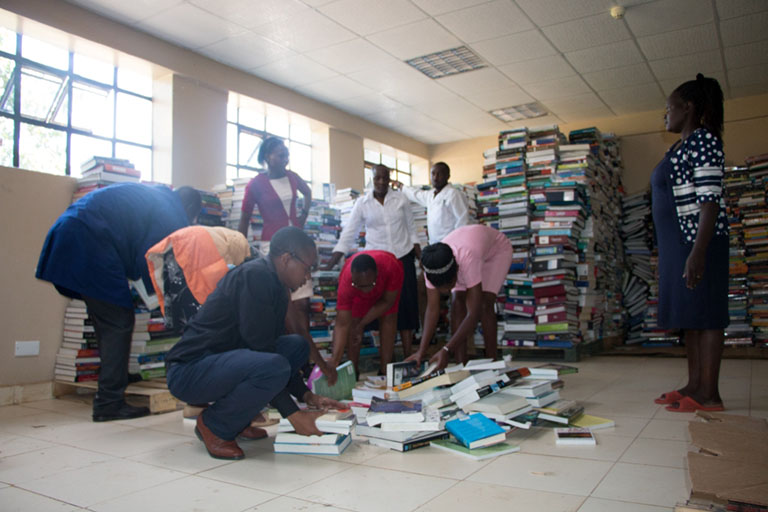 Kibabii University Receives 23,000 Volumes of Books Album5