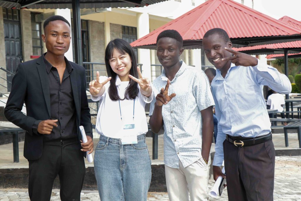 Leaders-Youth-Project-Kenya-Tours-KIBU-_01