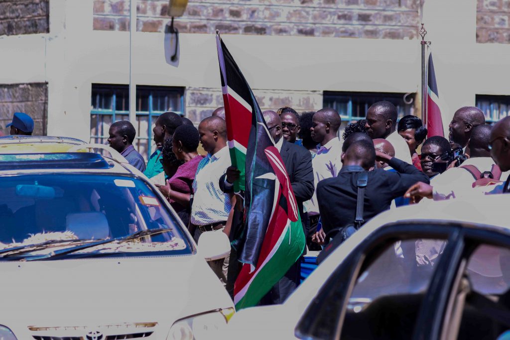 22000-Volumes-of-Books-to-enrich-Schools-and-Community-Libraries-_011