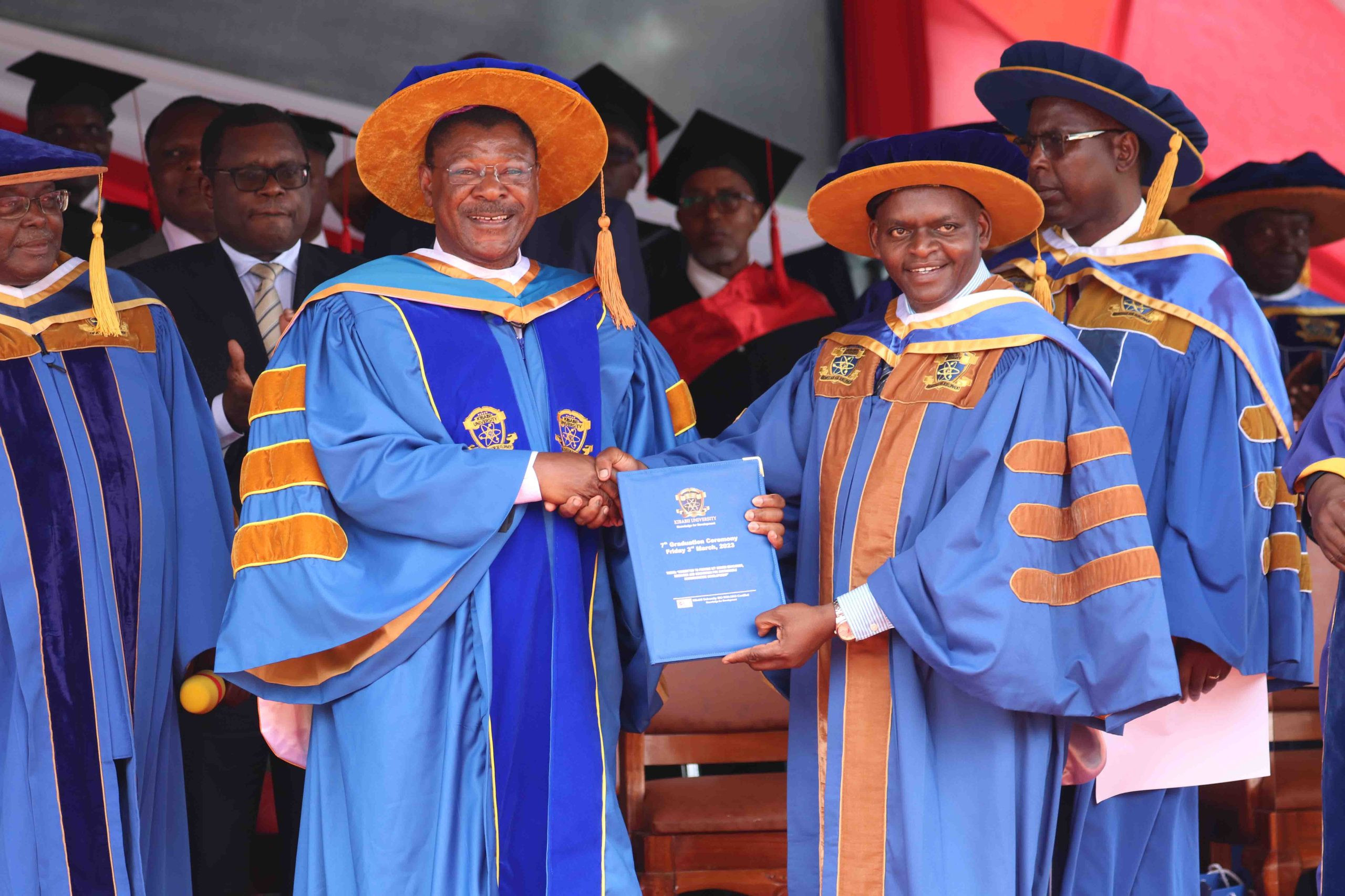 TWO-HONORARY-DEGREES-AND-HONOURABLE-DELEGATIONS-DECORATED-THE-7TH-GRADUATION4